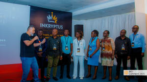 CEO da Inkryptus, Pierre, apresentando na prática como Construir um Network de sucesso como IBO da Inkryptus